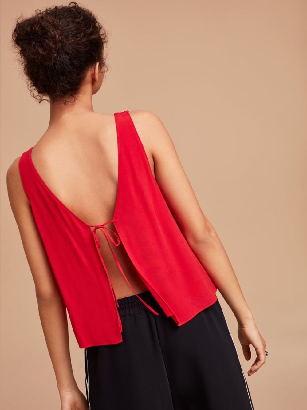 Aritzia Wilfred Free Red Kempner Tie Back Blouse